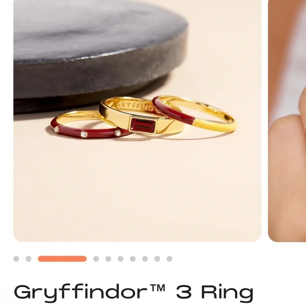 Pura vida x Harry Potter Gryffindor Gold and Red stackable Ring set